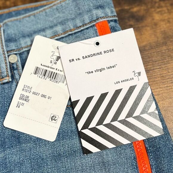 SANDRINE ROSE by FP Cut Off Side Zipper Distressed Denim Shorts. Size 24. NWT! - Picture 12 of 16